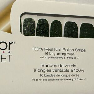 Colorstreet Shamrockin’ and Rollin’